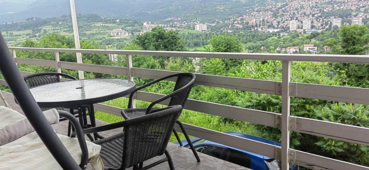 Stan Na Dan Memic Daire Saraybosna Dış mekan fotoğraf